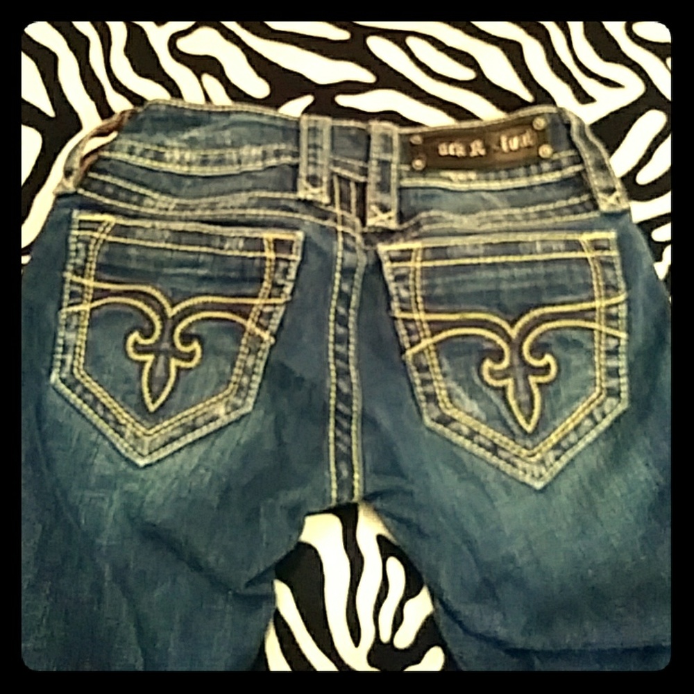 Rock Revival Jeans